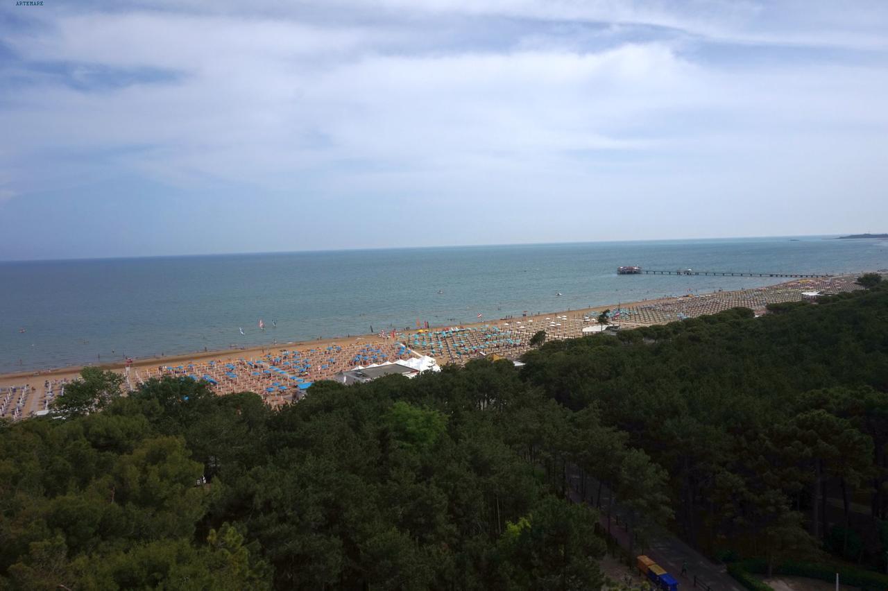 Colorado Lignano Apartment Lignano Sabbiadoro Luaran gambar